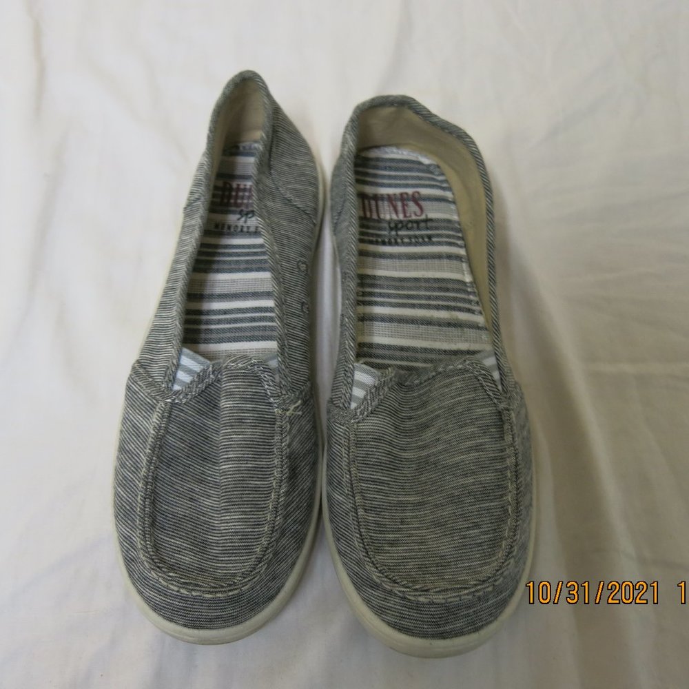 Slip on shoes